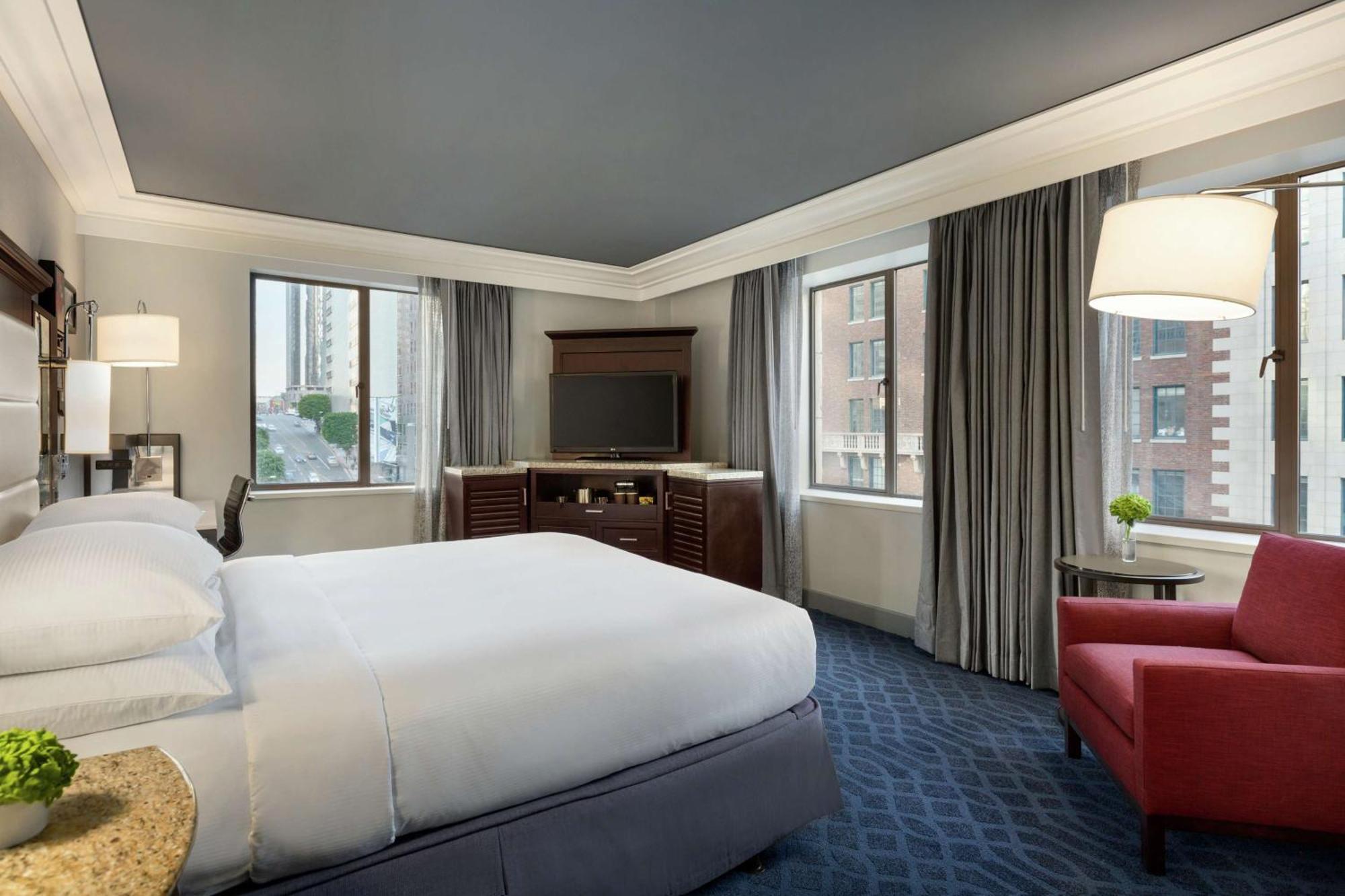 Hotel Hilton Checkers Angeles